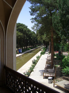 paradiesgaerten yazd dolat abadi garten